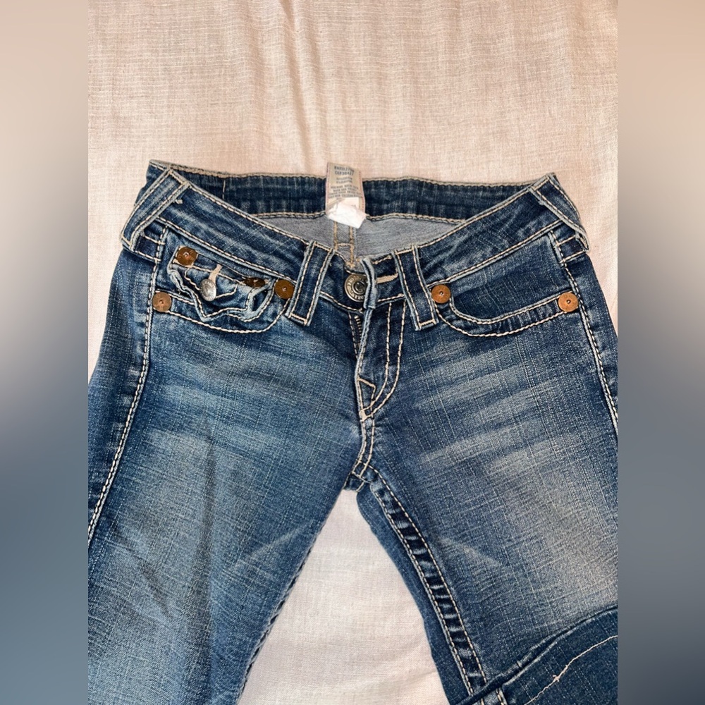 Gently use true religion women’s or girls pants size 25 - Picture 5 of 12
